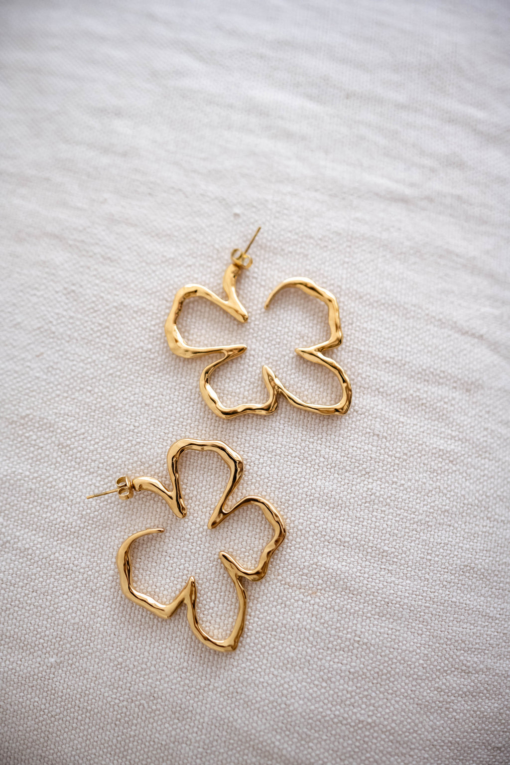Boucles d'oreilles Hosna dorées