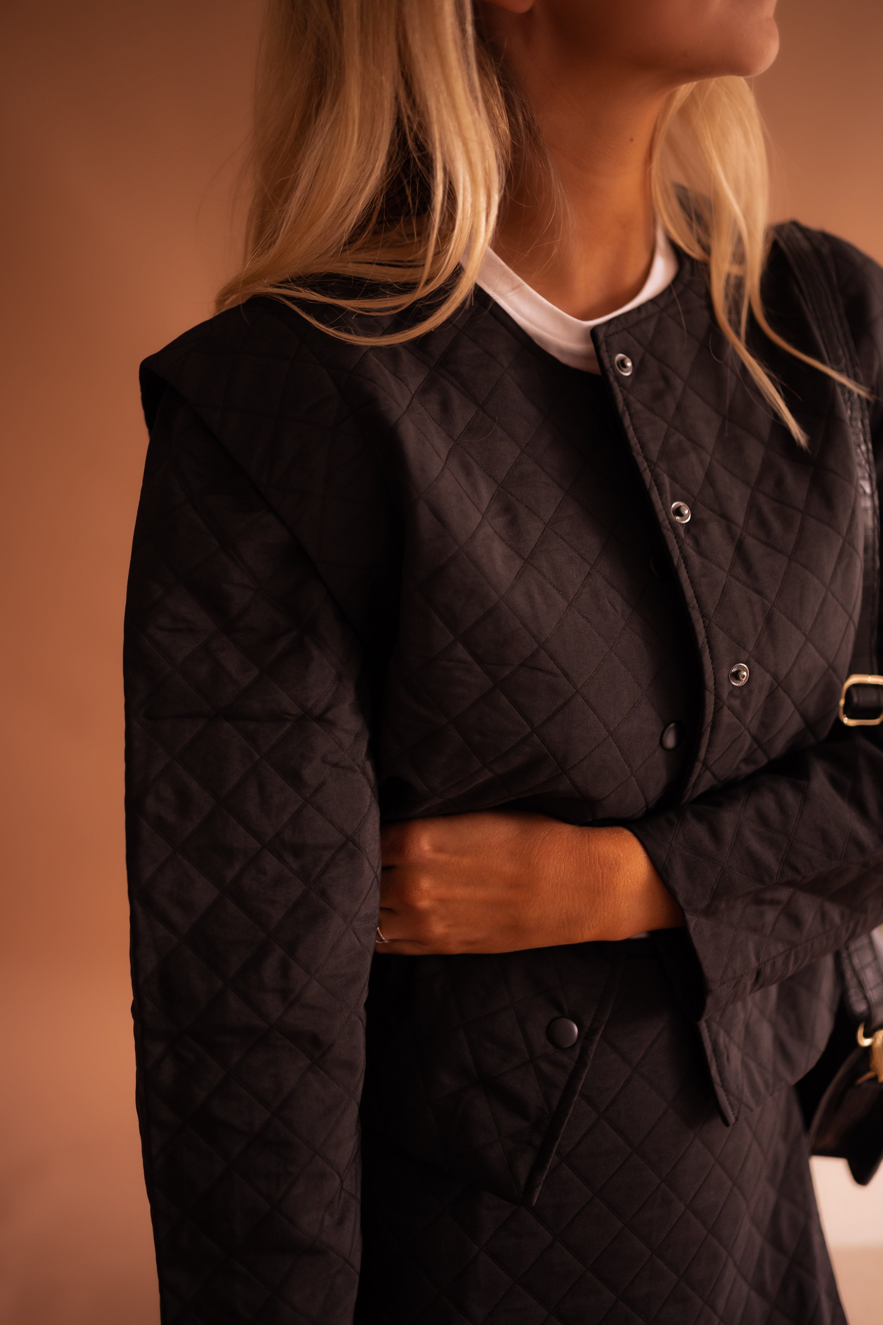 Veste matelassée noire Maina