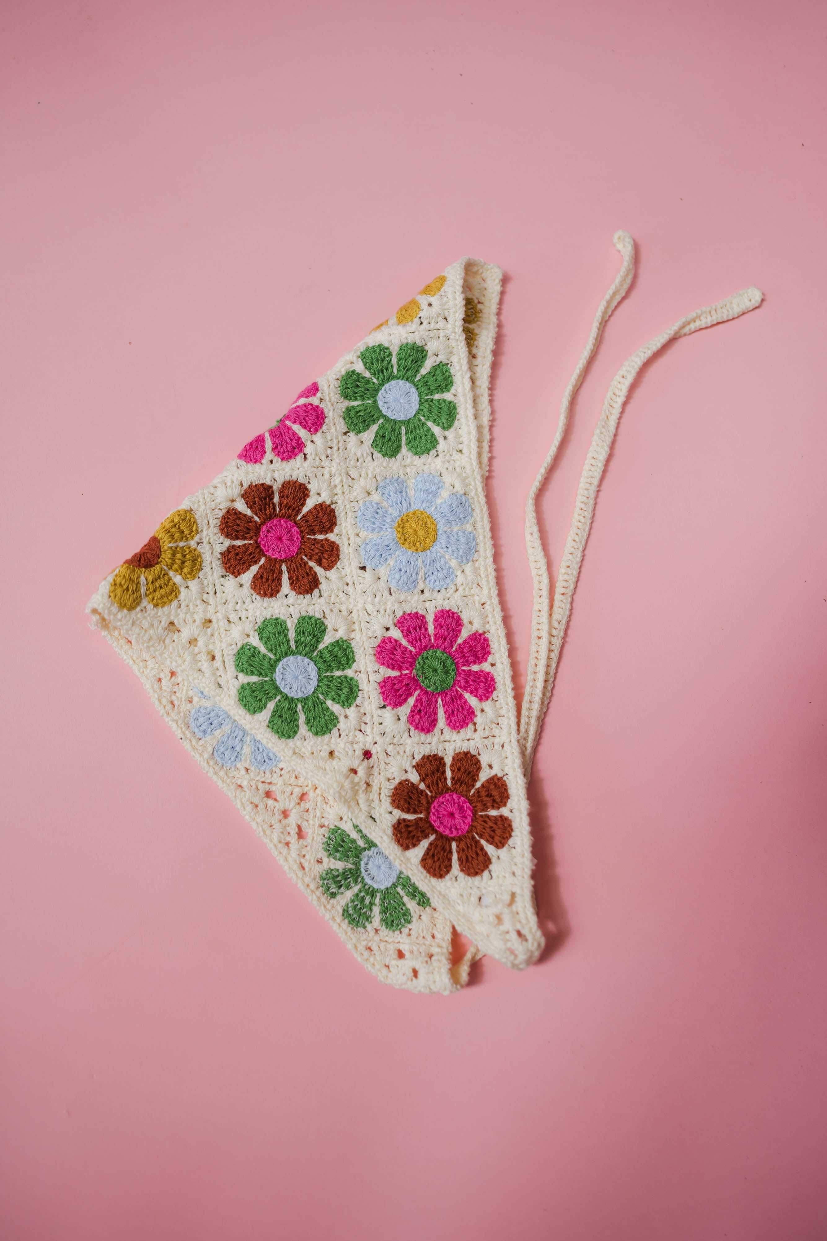 Écharpe au crochet florale Thad