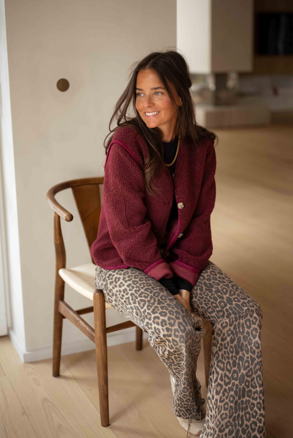 Cardigan bordeaux à volants