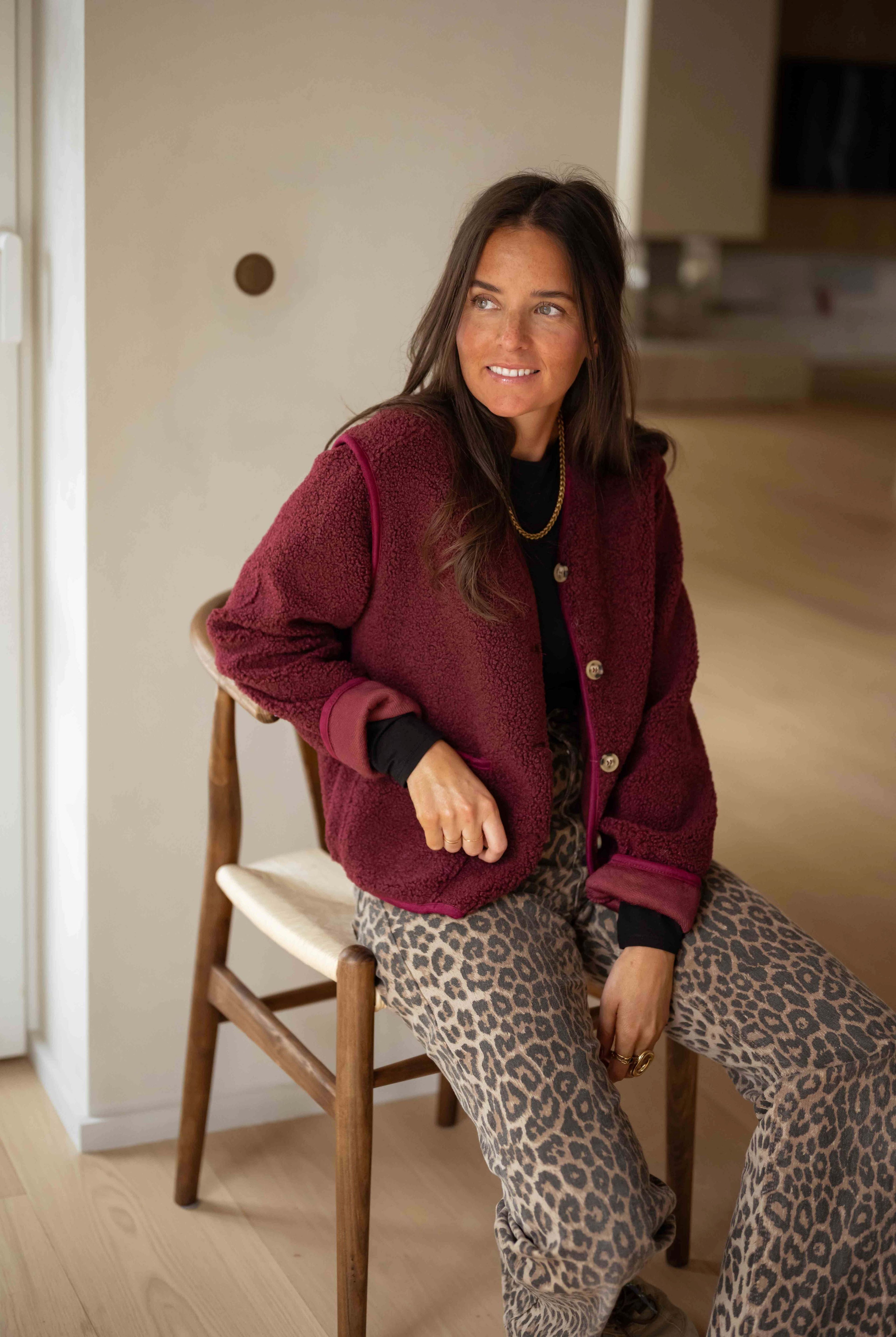 Cardigan bordeaux à volants