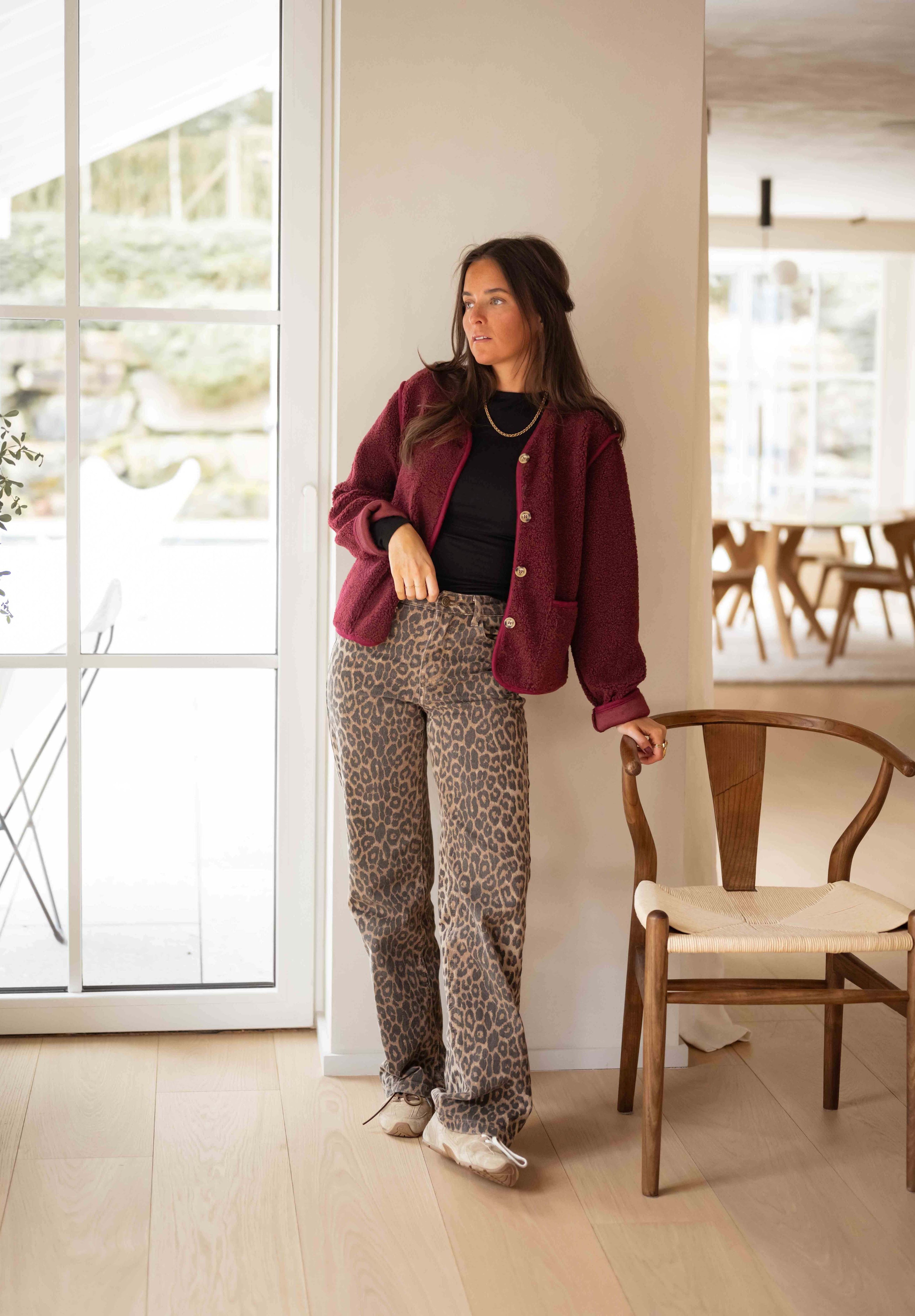 Cardigan bordeaux à volants