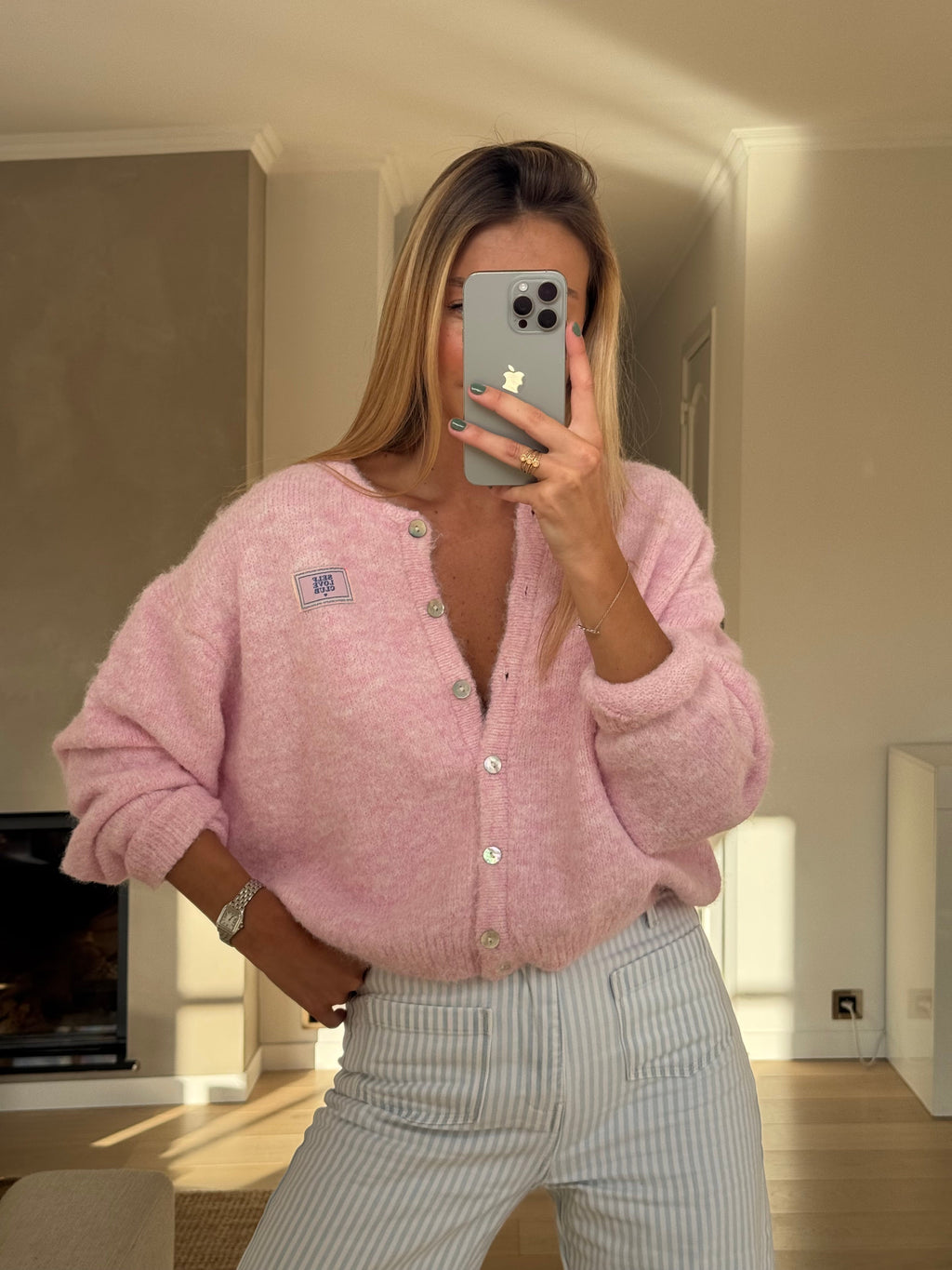 Cardigan Harris rose