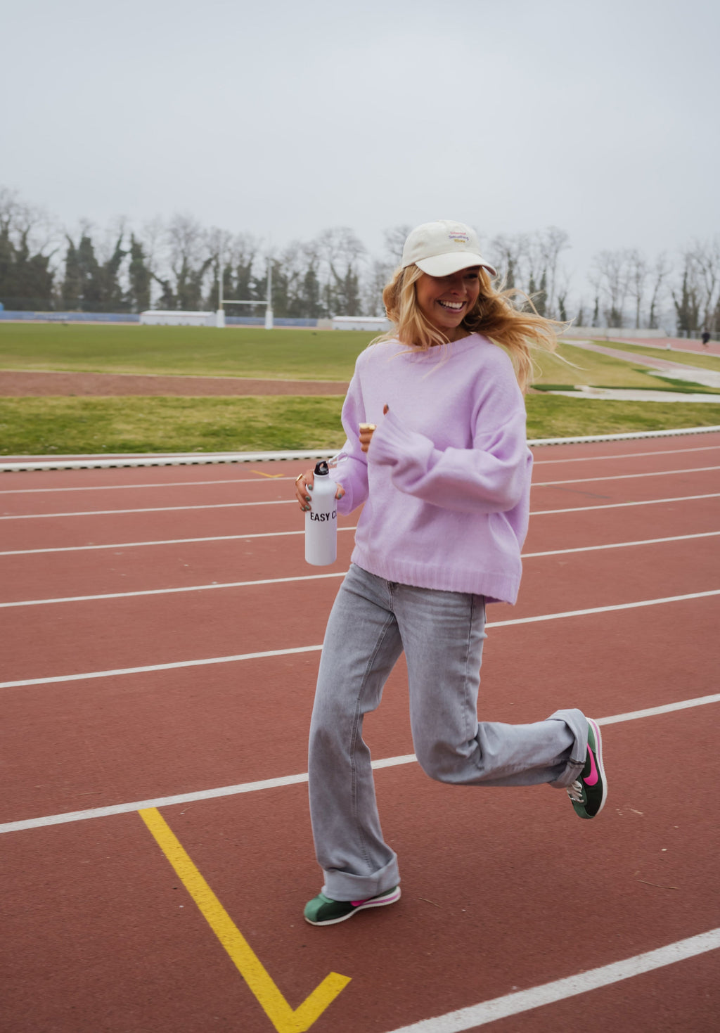 Pull Levyna lilas