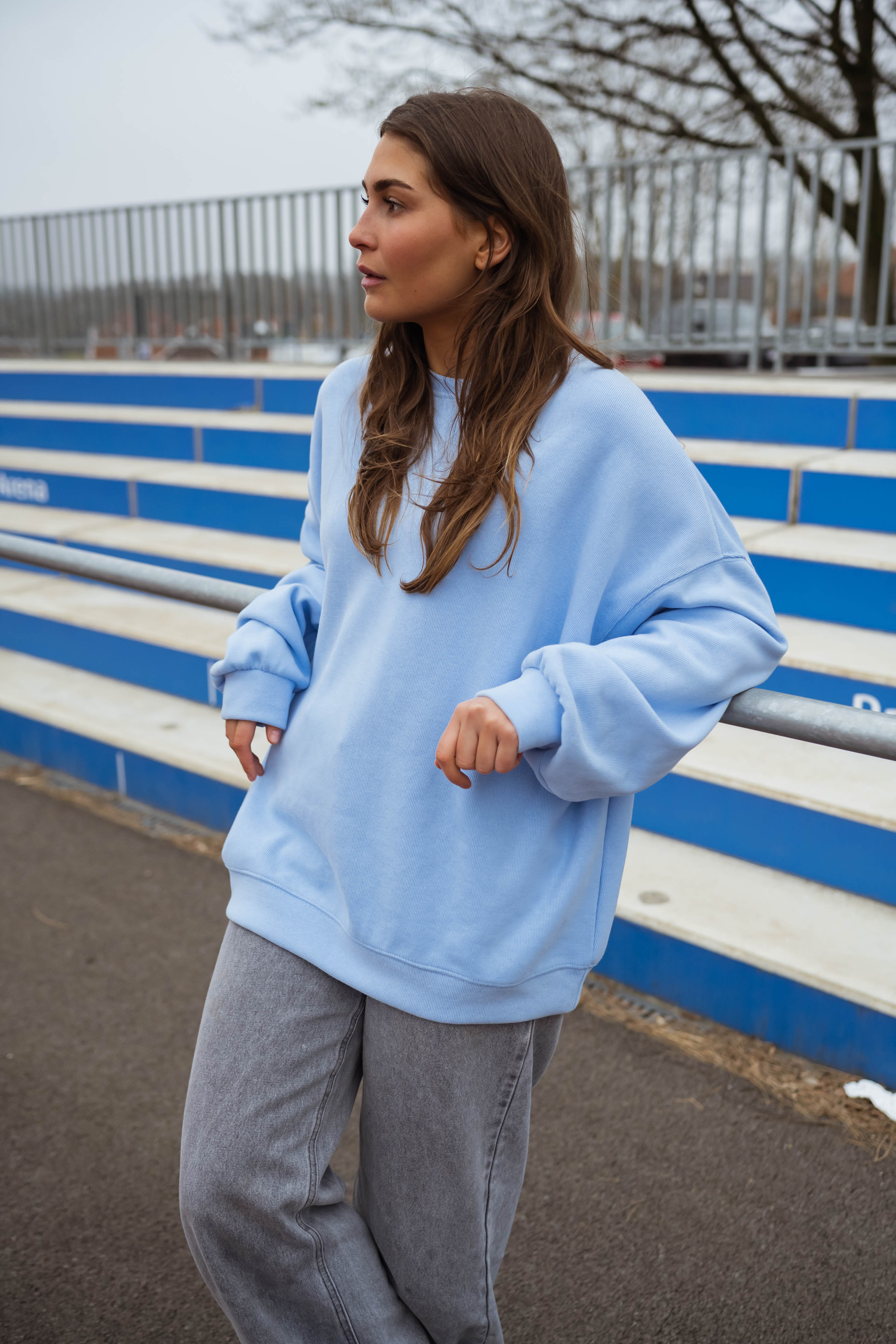 Pull Lyo bleu