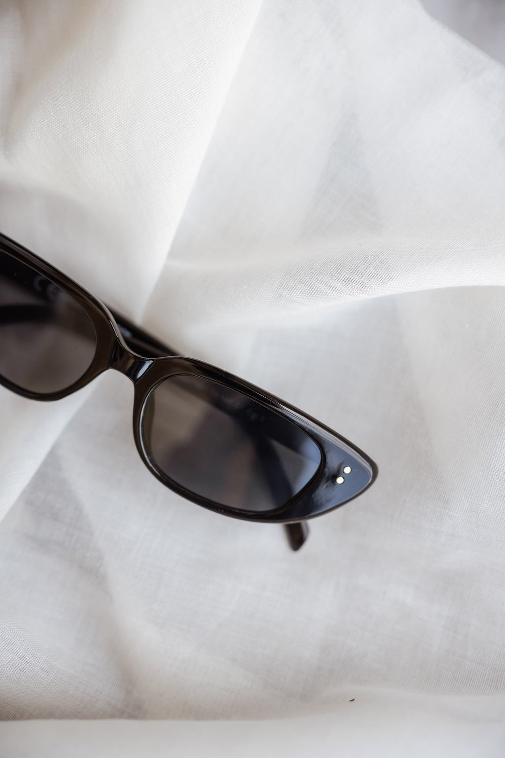 Lunettes de soleil Adiola noires