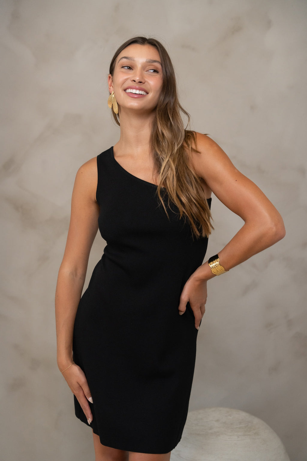 Robe noire Carolina