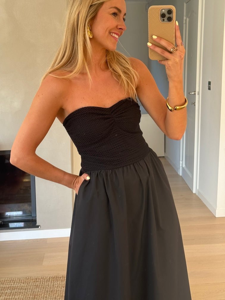 Robe noire Viena