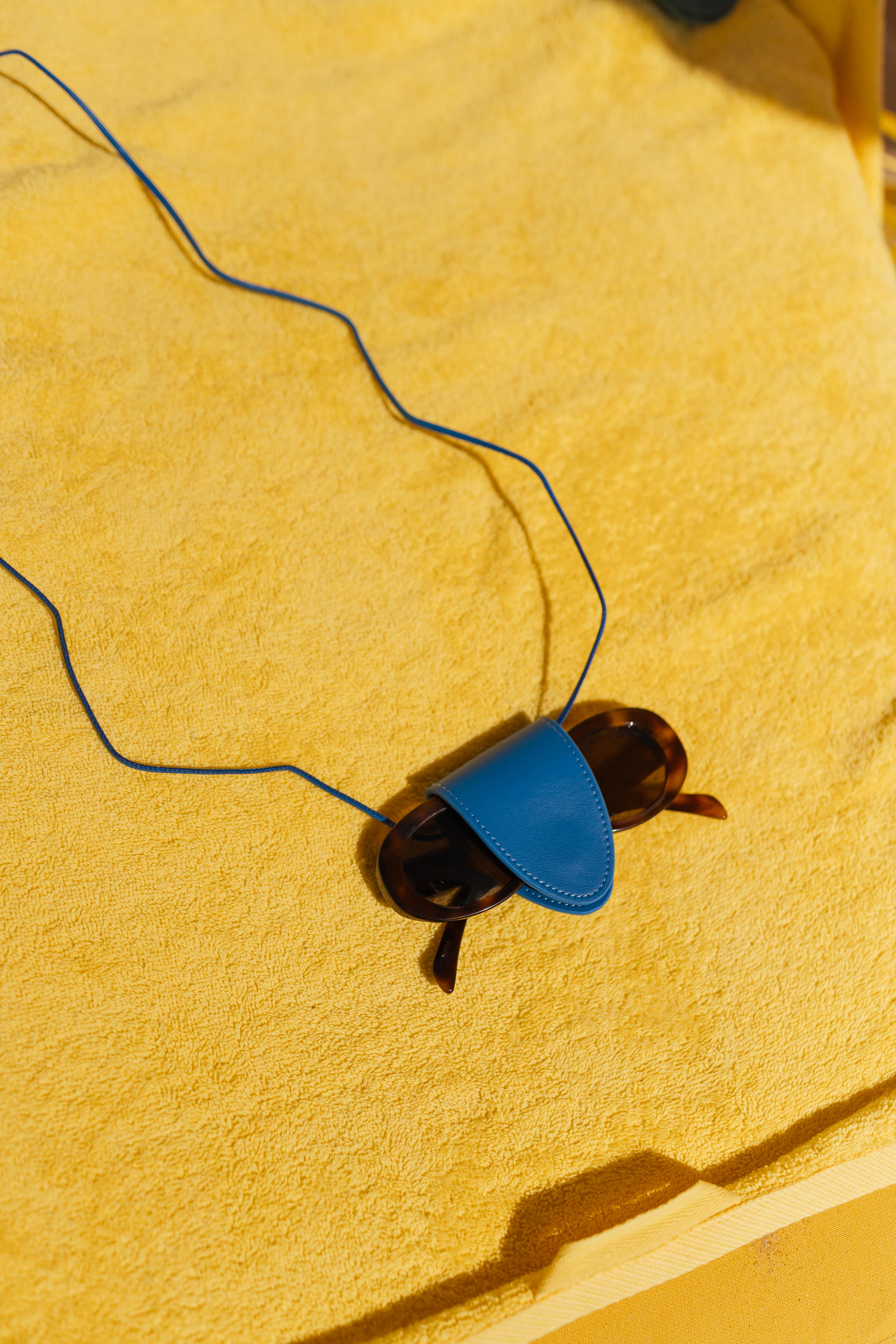 Porte-lunettes Pavo bleu