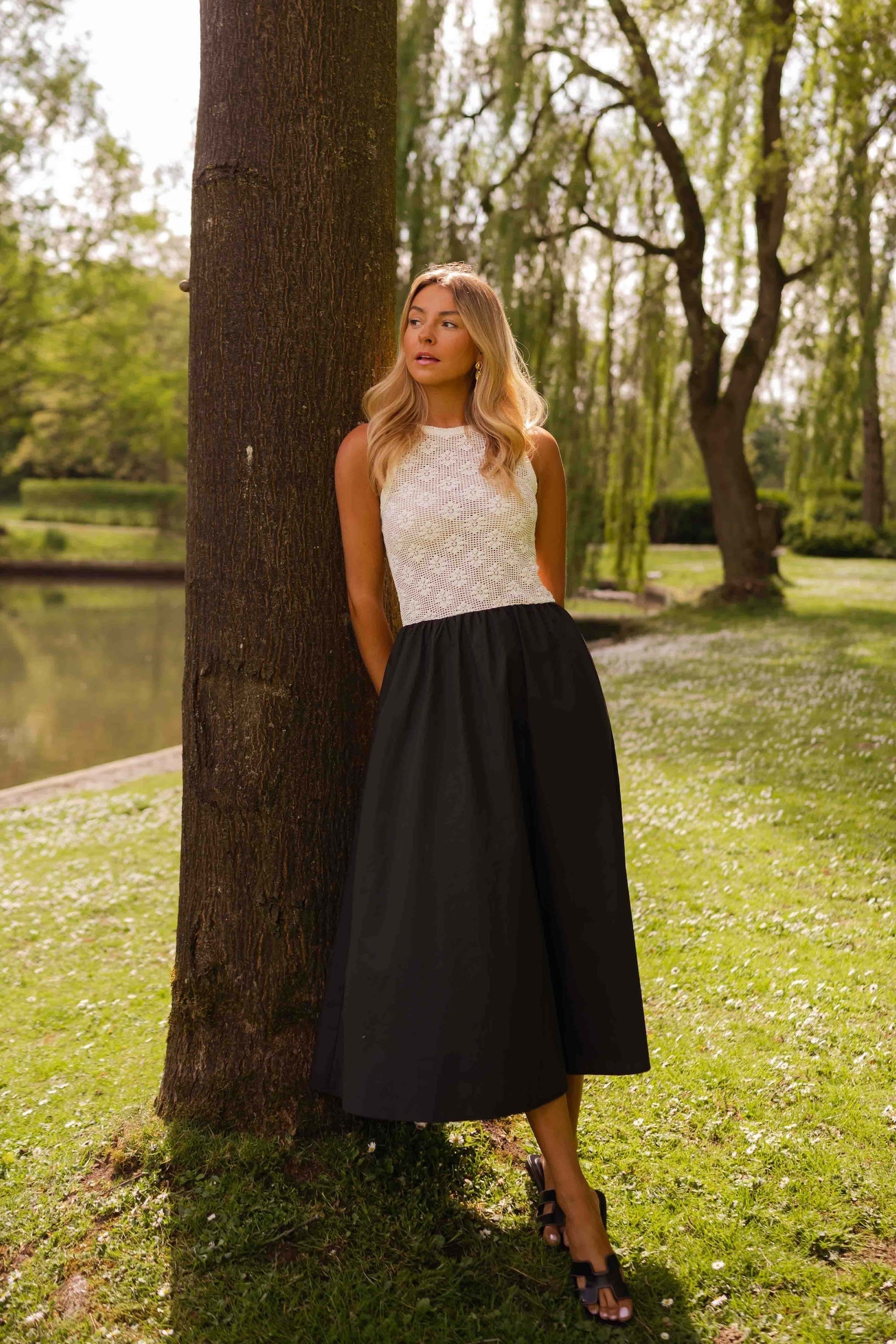Robe Deborah écrue et noire