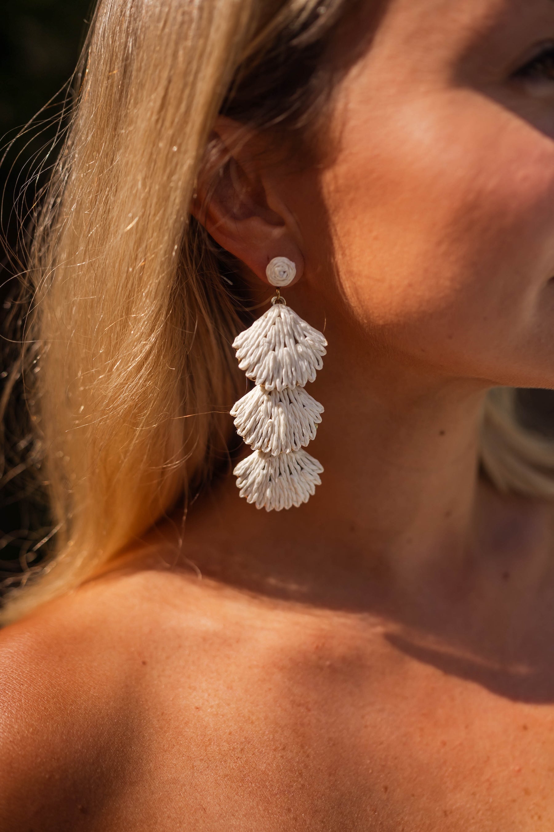 Boucles d'oreilles Essa écrues