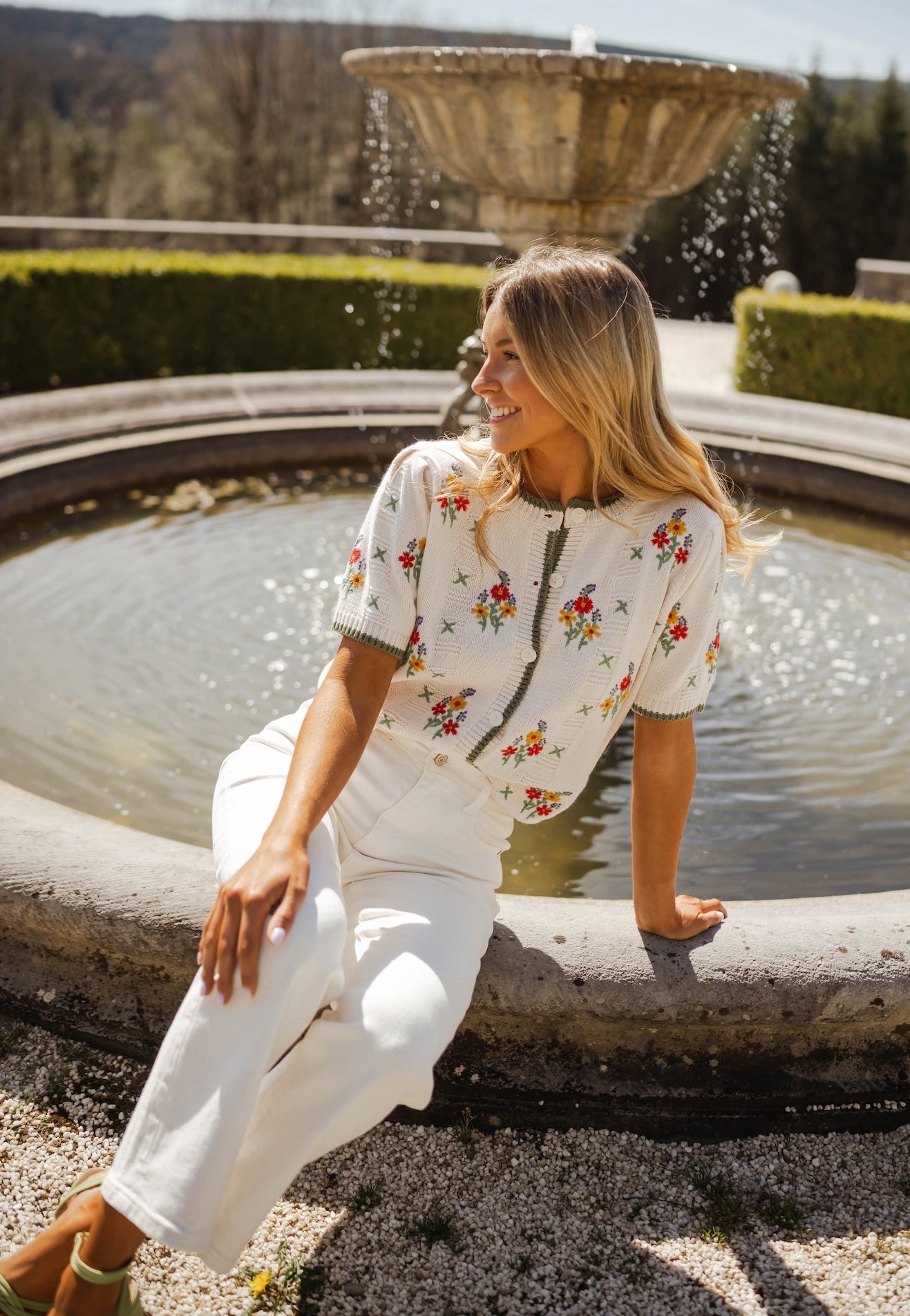Pull fleuri Leila