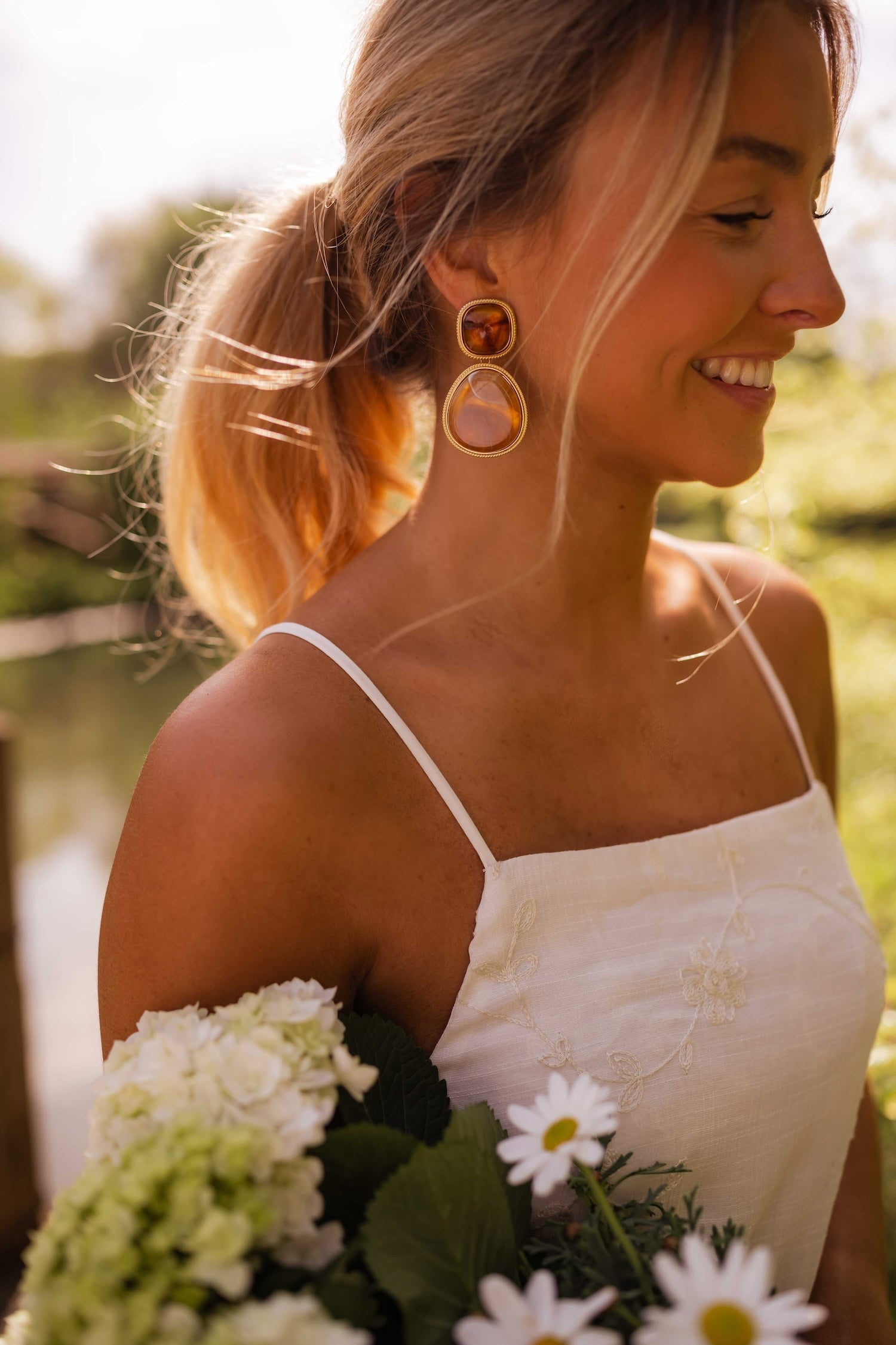 Boucles d'oreilles Hetty en or et marron