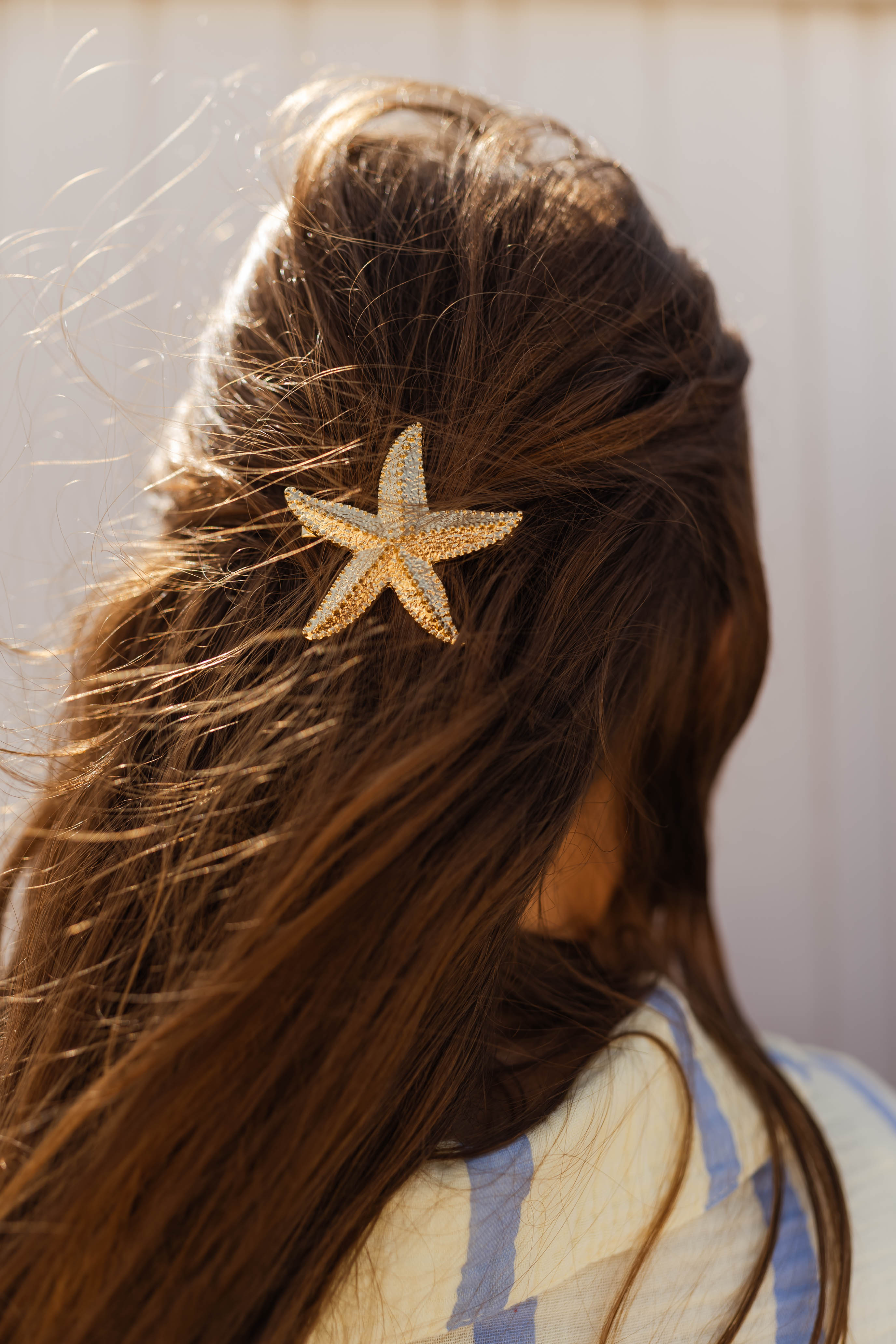 Pince à cheveux étoile de mer dorée