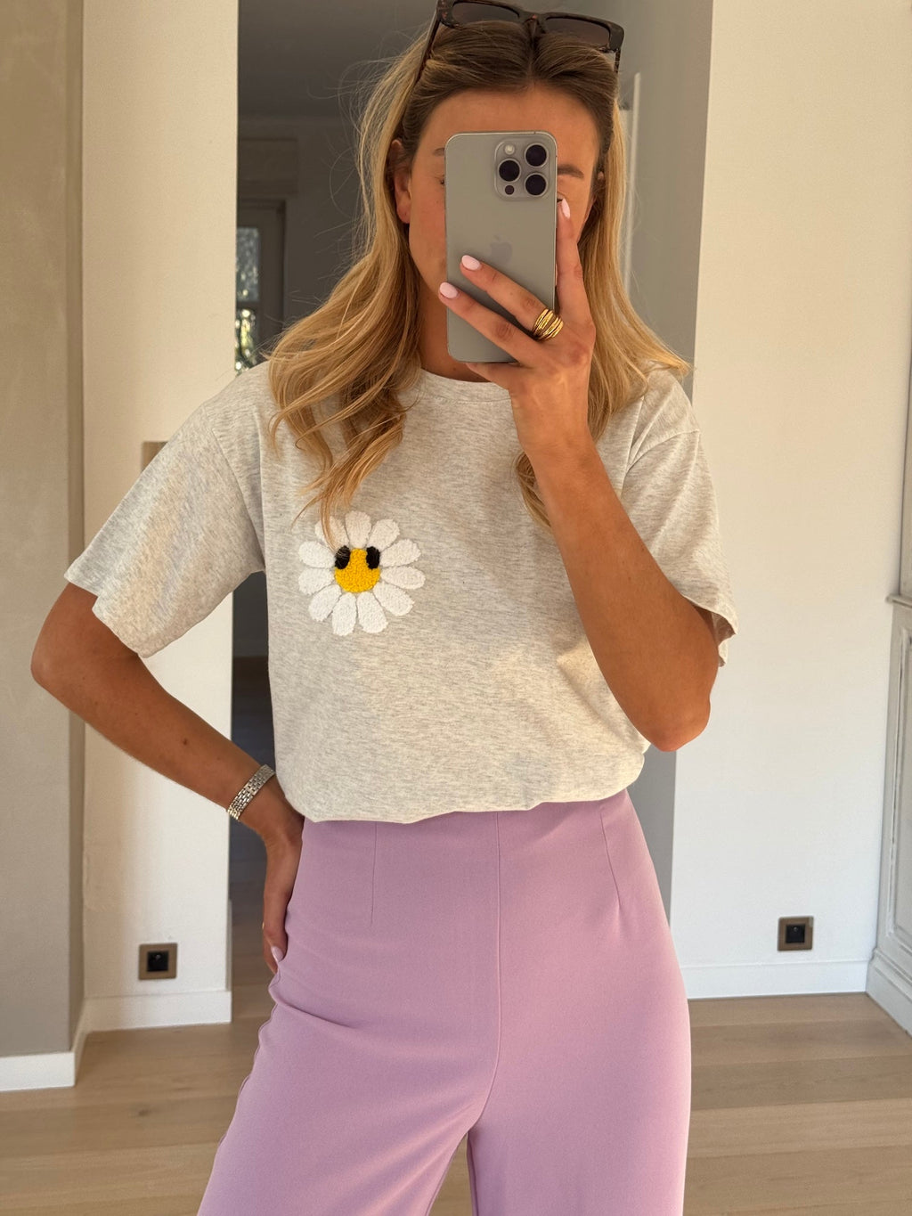 T-shirt Marguerite grise