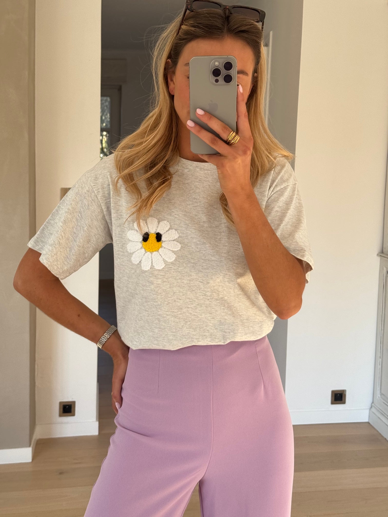 T-shirt Marguerite grise
