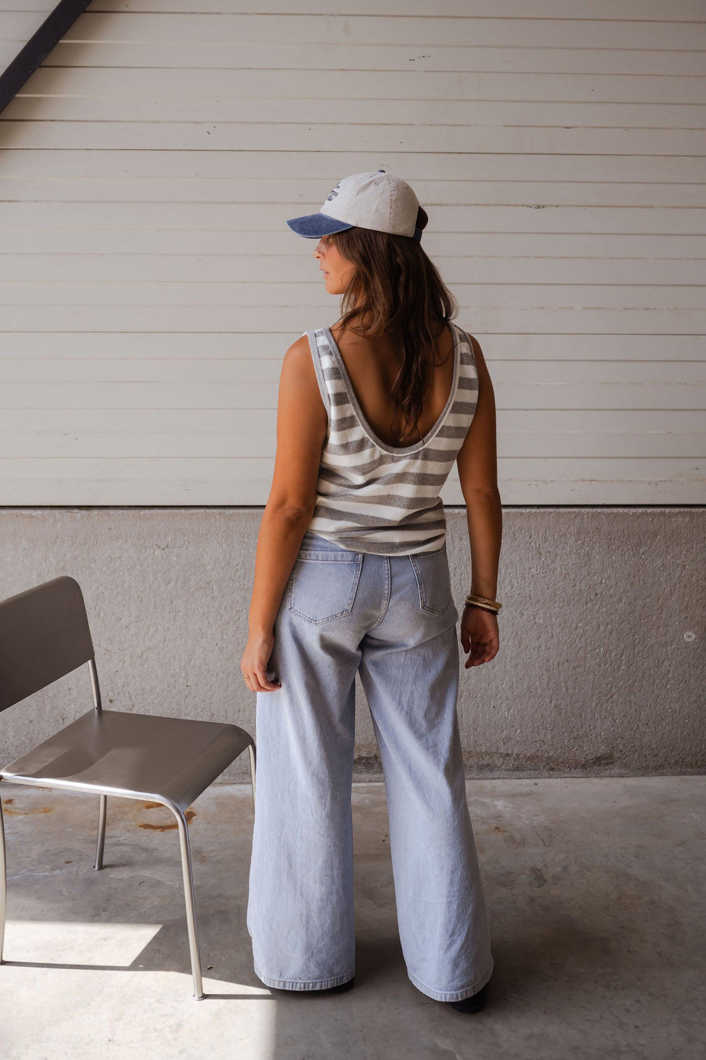 Haut Hele gris et blanc