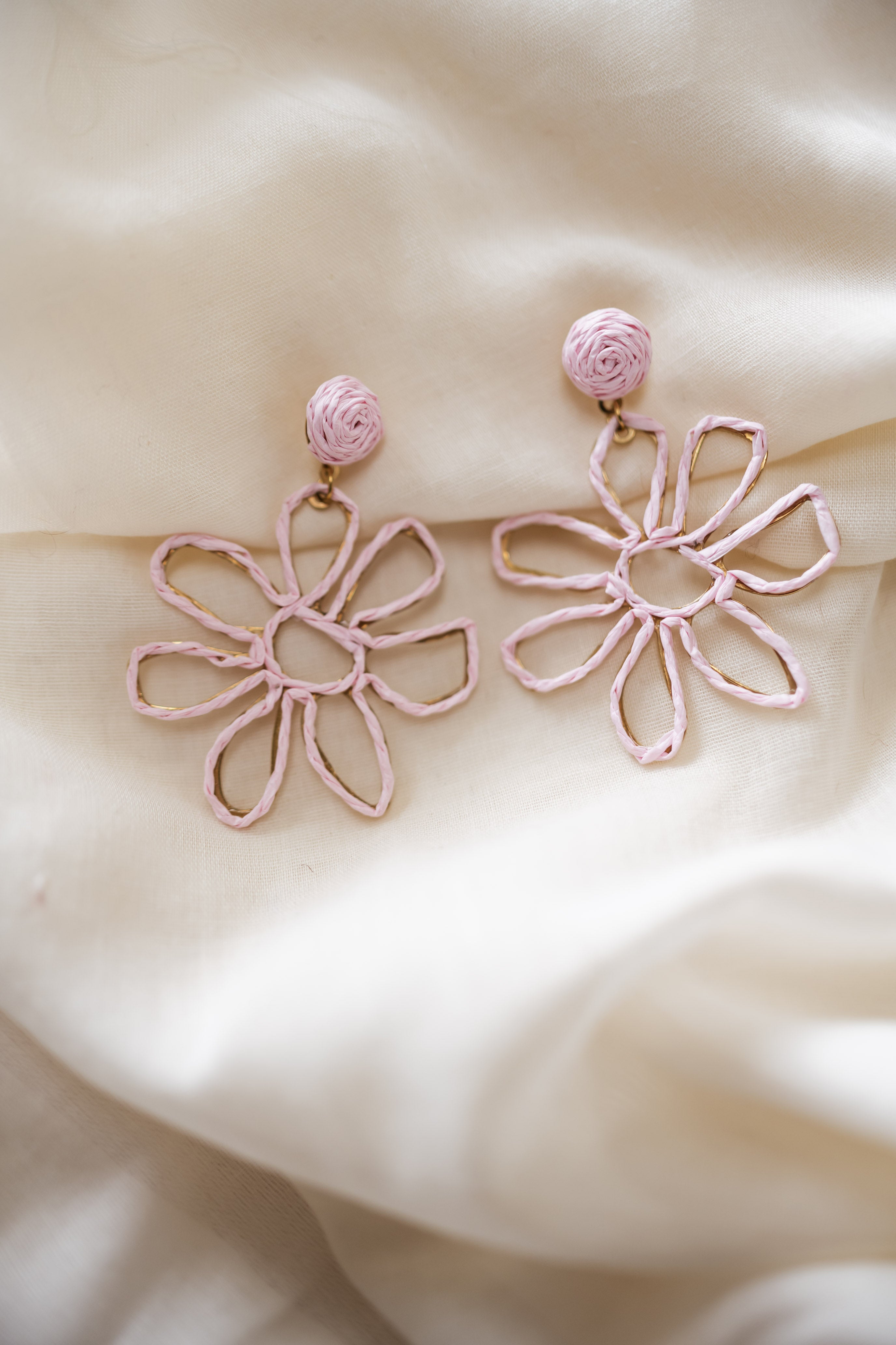 Boucles d'oreilles Anik roses