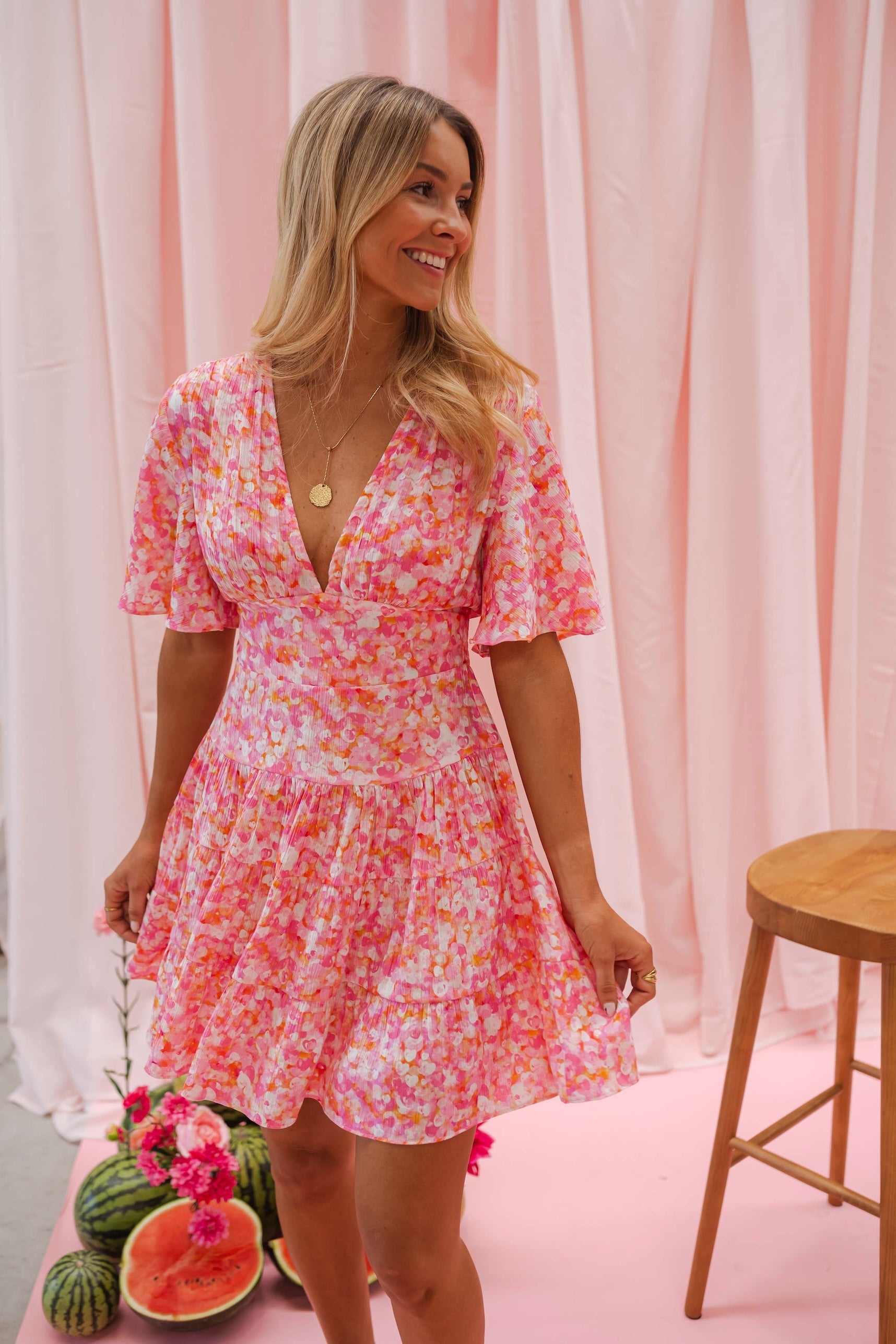 Robe Doly à fleurs roses