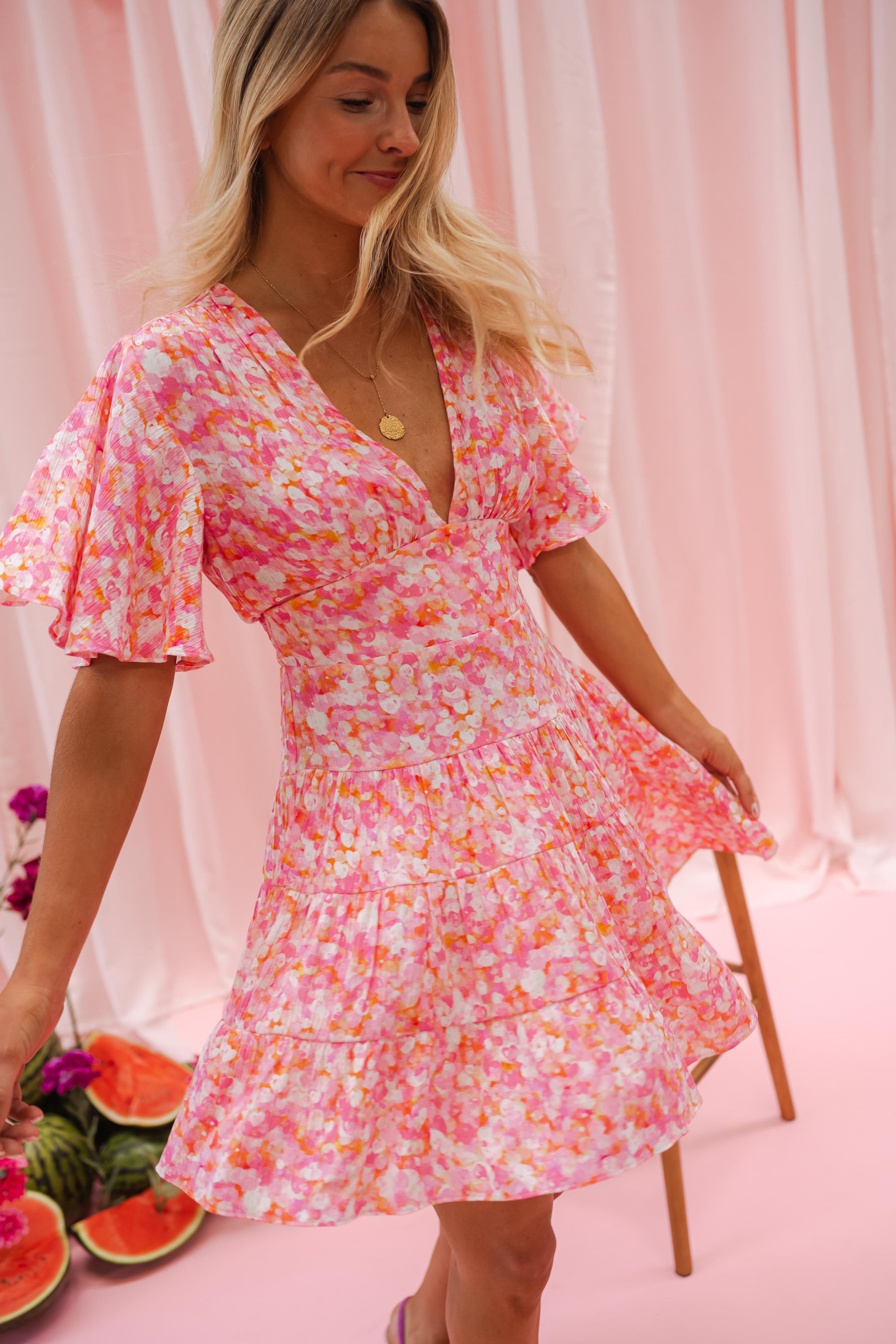Robe Doly à fleurs roses