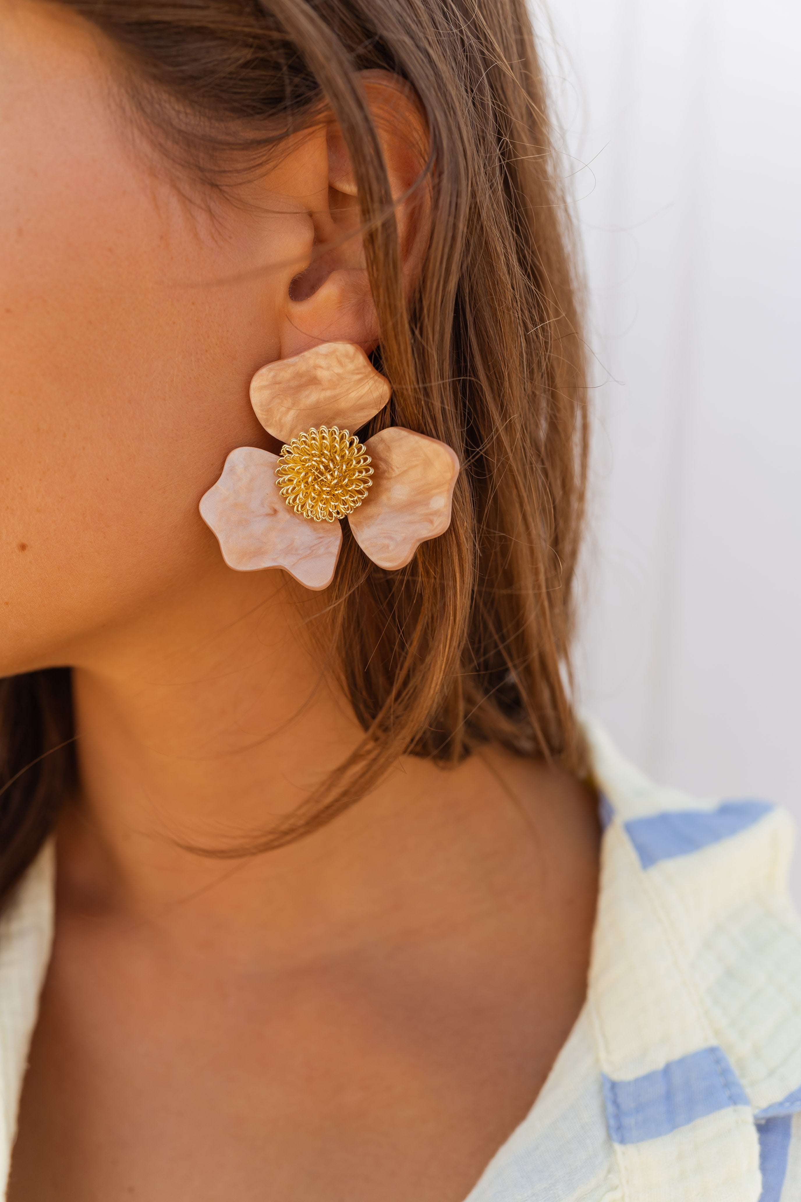 Boucles d'oreilles Blume roses et dorées